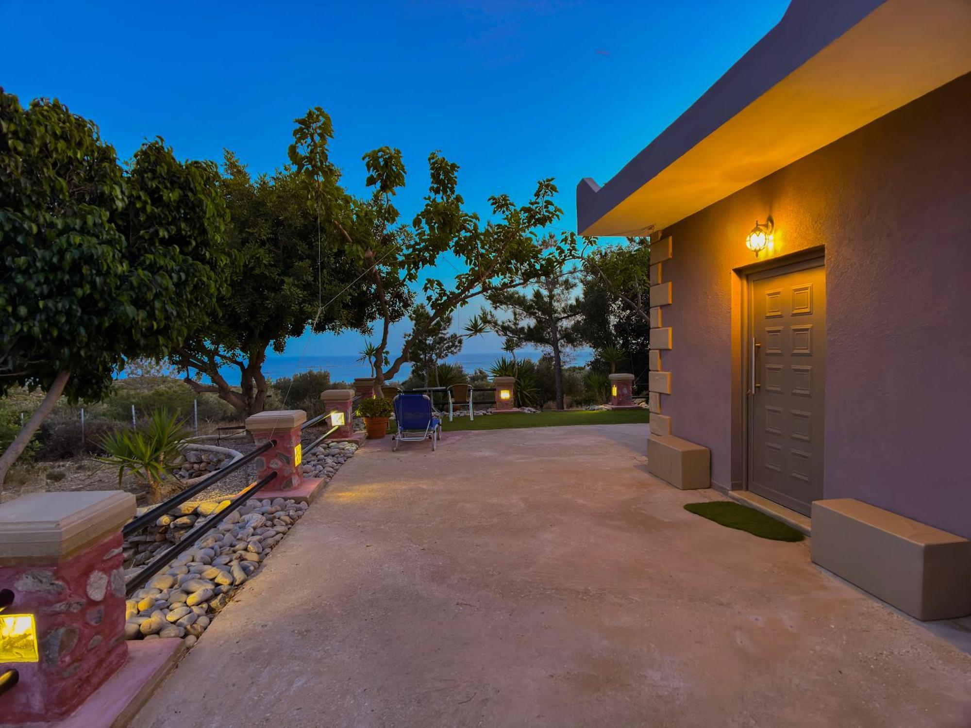 Beautiful Life With Sea View - Next To Apartment *